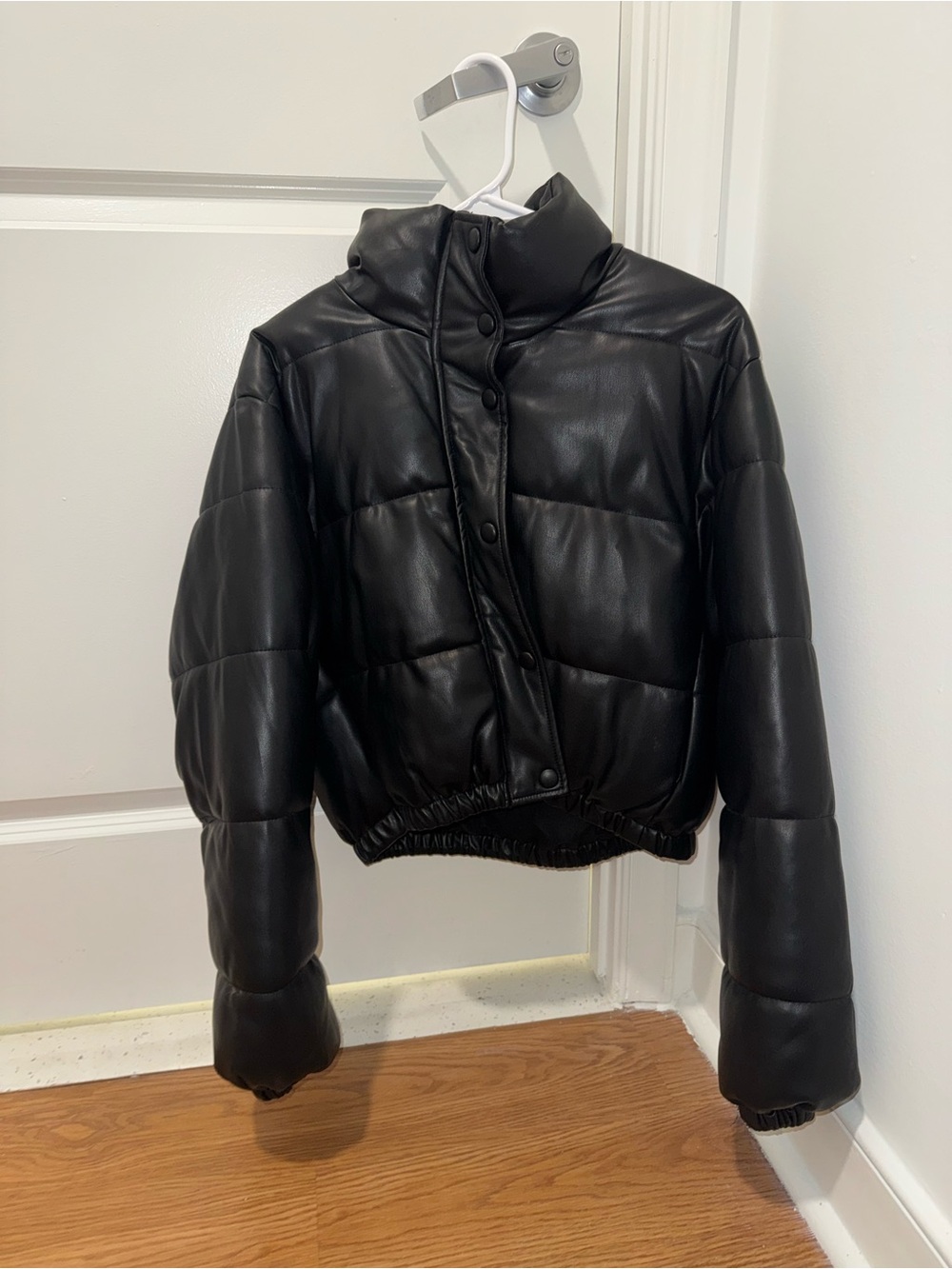 Black Faux Leather Cropped Puffer Jacket for Women